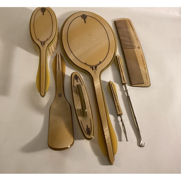 Art deco celluloid vintage 7 piece dresser set main image 4